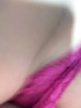 Paola-Lond's cam snapshot