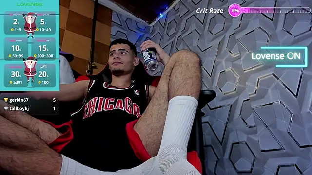 _white_fox_1's cam snapshot