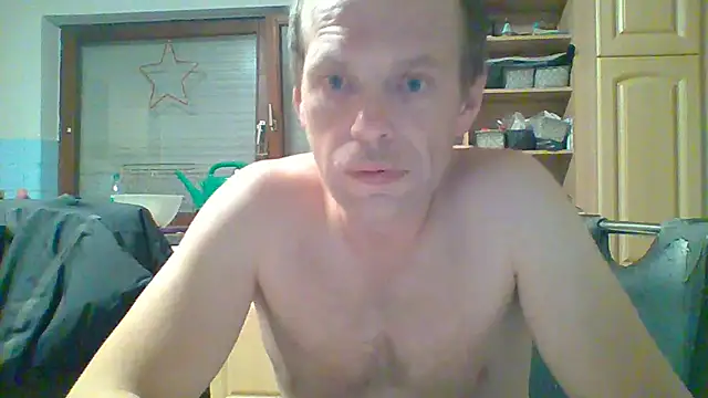 tommy3300's cam snapshot