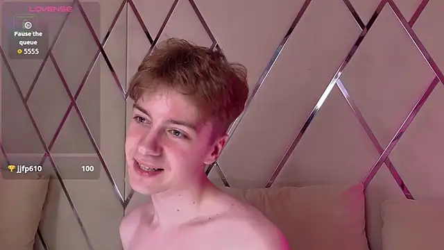 Paul_Holt live sex cam