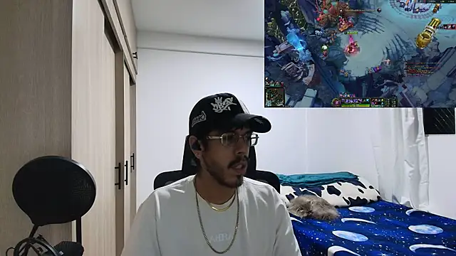 naitt_'s cam snapshot