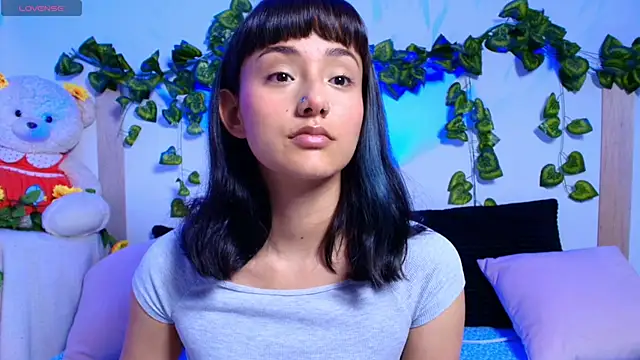 tati_cardenas's cam snapshot