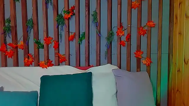 Lori_Williams's cam snapshot