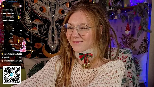 lyra_thenymph's cam snapshot