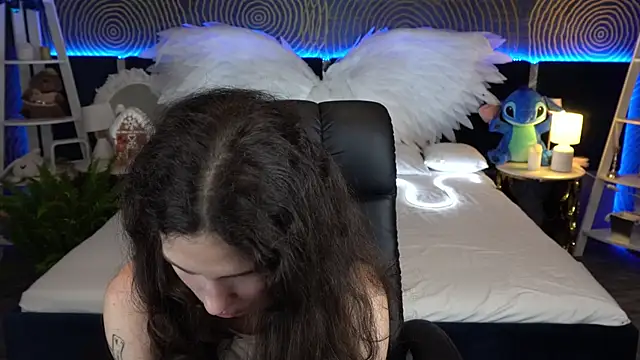 BabyFlowerr's cam snapshot