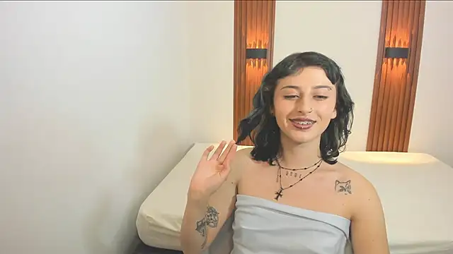 OliviaWolf3's cam snapshot