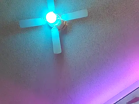 Drewpackn8 live sex cam