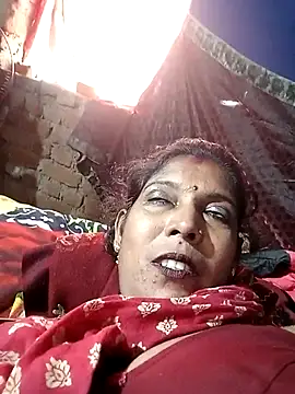 Savita992 live sex cam