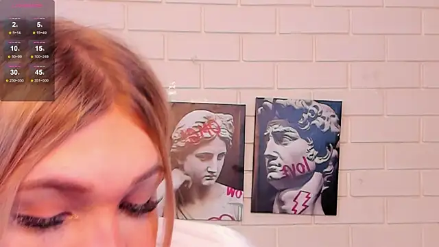 Blondy_Fina live sex cam