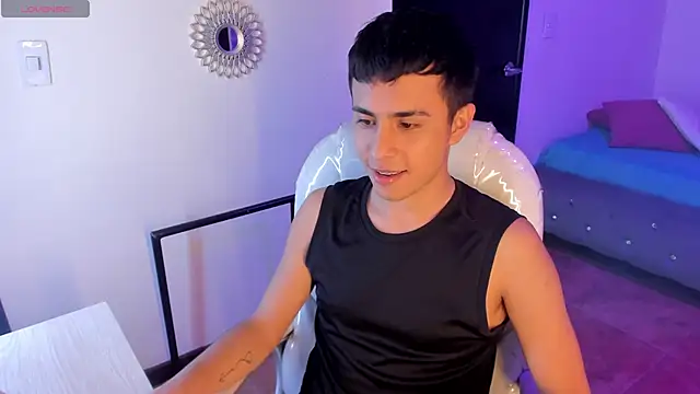 Nyko_ds live sex cam