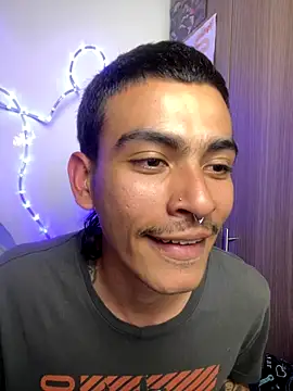 sorry-mom69 live sex cam