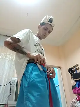 KingWhitexxx's cam snapshot