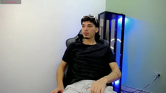 Yankeee_'s cam snapshot