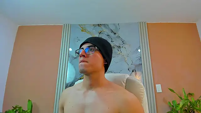 eren_jeager live sex cam