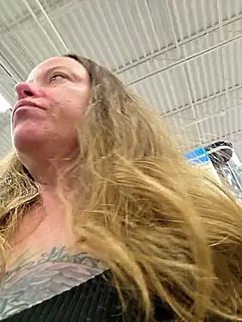 julimonroe live sex cam