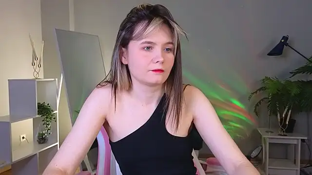 CiriRianonn live sex cam