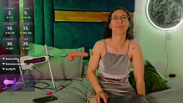 Andromeda-jade live sex cam