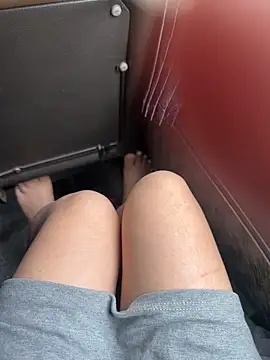 May-Squirt live sex cam