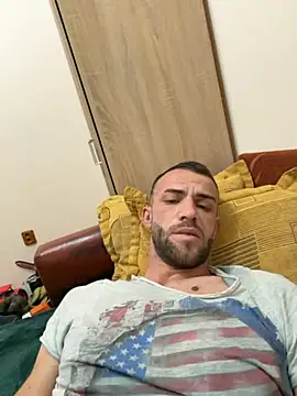 sexyman1936 live sex cam