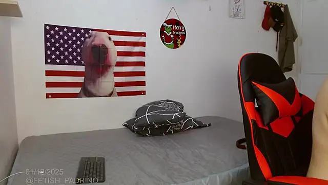 holegape's cam snapshot