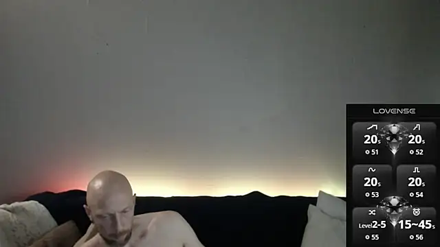 MaxRouger's cam snapshot