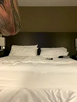 JSizzle13's cam snapshot