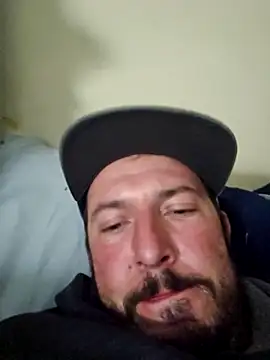 UncutHammer69's cam snapshot