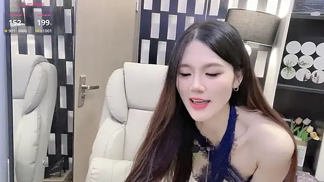Yueyue-MM live sex cam