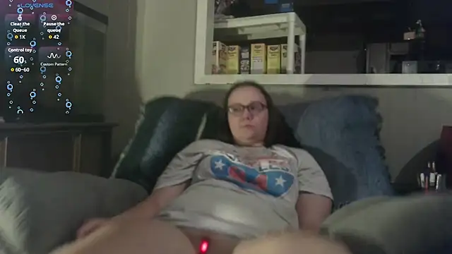 TurtleLady420 live sex cam