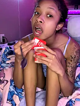 rubywithpearls live sex cam