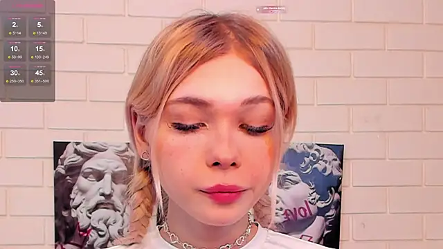 Blondy_Fina live sex cam