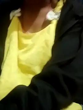 Mahi677 live sex cam