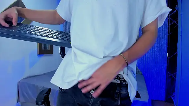 Mike_0233_ live sex cam