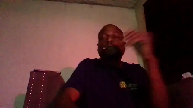 Daddy_hook live sex cam