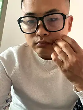 lixiaoshuai8 live sex cam