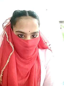 RAYI_Queen_15's cam snapshot