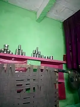 QRESABABY's cam snapshot