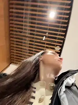 ZaraHill's cam snapshot