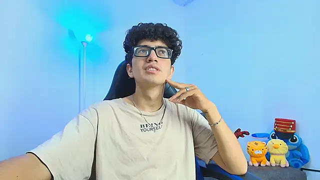 TylerWhite_ live sex cam