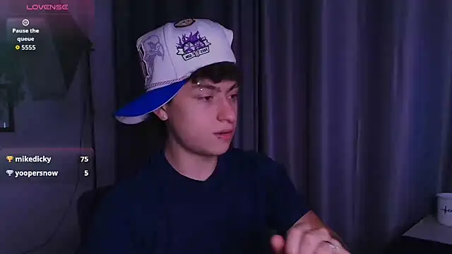 Ares_Dickson live sex cam