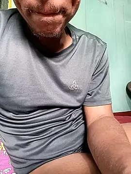 JOHN_IS_LIVE's cam snapshot