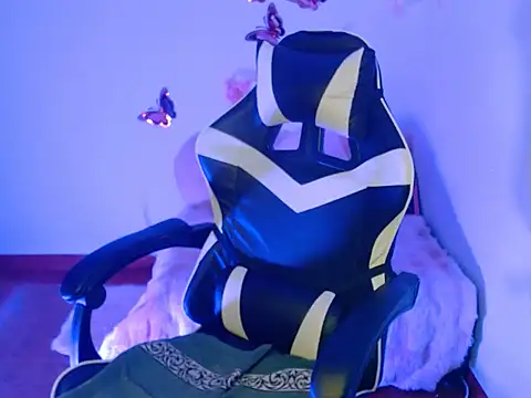 venus_222's cam snapshot