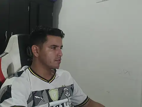 kylian_07's cam snapshot