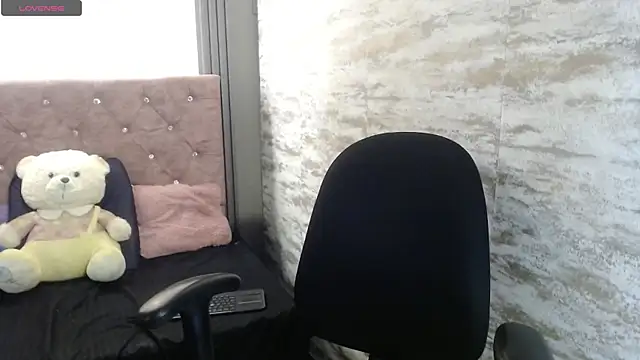 Cloe16_'s cam snapshot