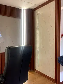 PinkyMoon's cam snapshot