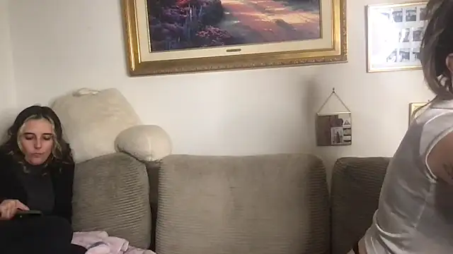 rose_puzzy69's cam snapshot