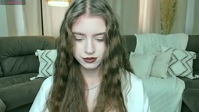 Erica_Kiss's cam snapshot