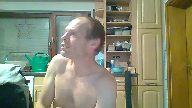 tommy3300's cam snapshot