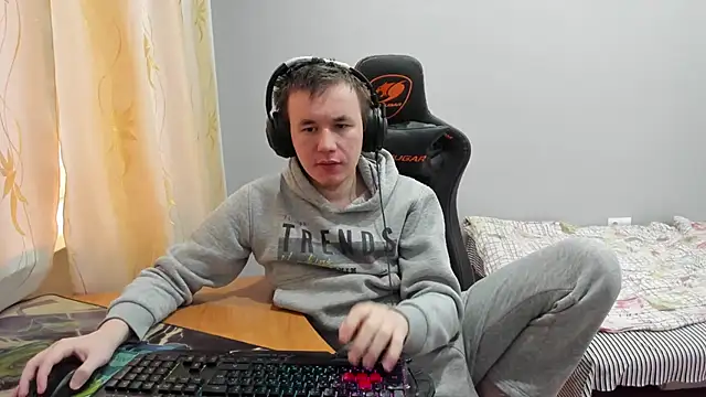 iliaskrislove live sex cam