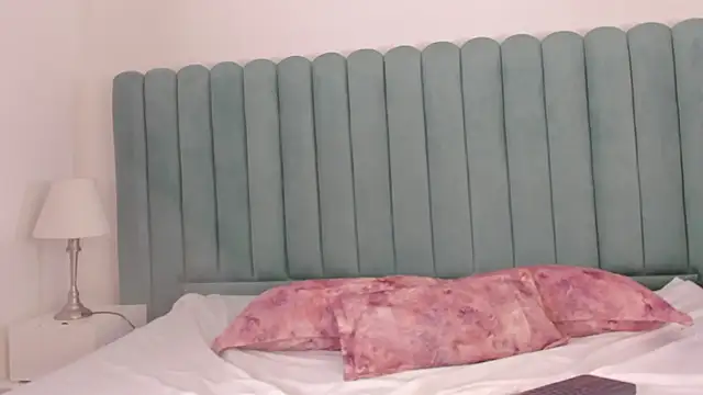 Camilla_Gomez's cam snapshot